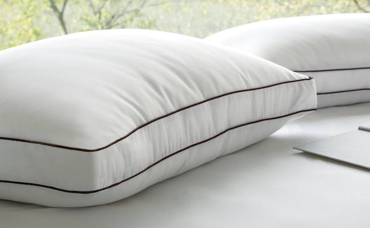 Saatva Latex Pillow